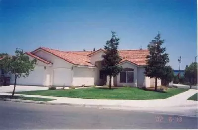 625 Petite, Madera, CA 93637 photo 1