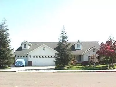 58 Oak, Clovis, CA 93611 photo 1