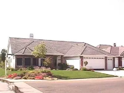 10517 E Cedarwood Ct, Clovis, CA 93611 photo 1