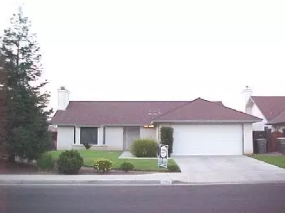 1403 Locust, Clovis, CA 93611 photo 1