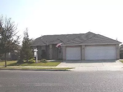 1972 Jefferson, Madera, CA 93637 photo 1
