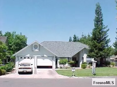 470 E Braddock, Fresno, CA 93720 photo 1