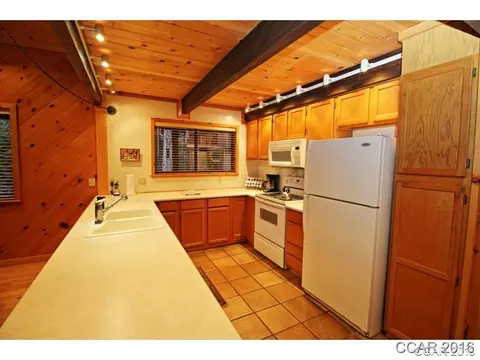 562 Wikami Way, Dorrington, CA 95223 photo 8