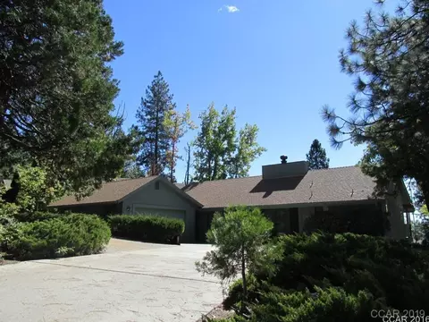954 Buckthorn Dr, Murphys, CA 95247 photo 1