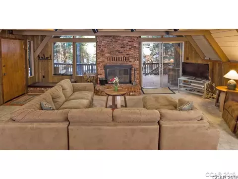 2004 Cypress Point Dr, Arnold, CA 95223 photo 3