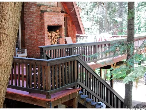 2004 Cypress Point Dr, Arnold, CA 95223 photo 2
