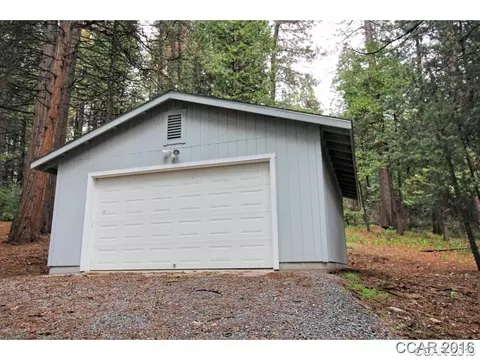 2263 Meadowview Dr, Arnold, CA 95223 photo 5