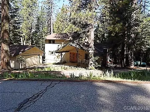 2204 Camanche Dr, Arnold, CA 95223 photo 1