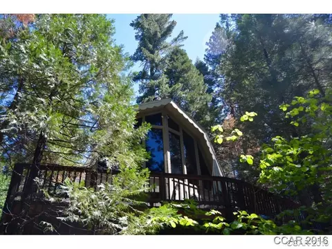 1427 Meadow Dr, Arnold, CA 95223 photo 1