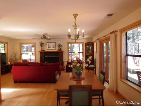 1397 Pawnee Dr, Dorrington, CA 95223 photo 6