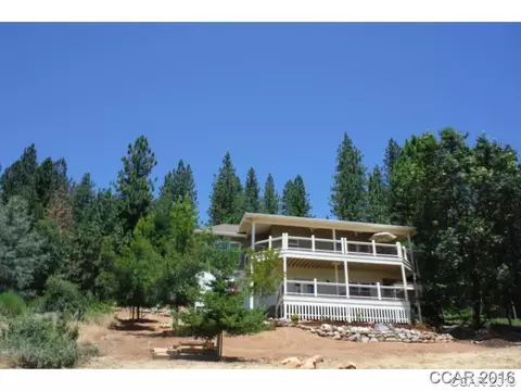 93 Heather Ct, Murphys, CA 95247 photo 3