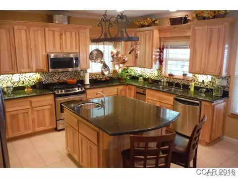 93 Heather Ct, Murphys, CA 95247 photo 5