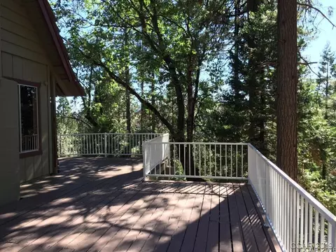 929 Del Rio Dr, Arnold, CA 95223 photo 4