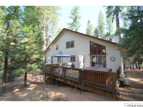 1786 Coniferous Dr, Arnold, CA 95223 photo 4