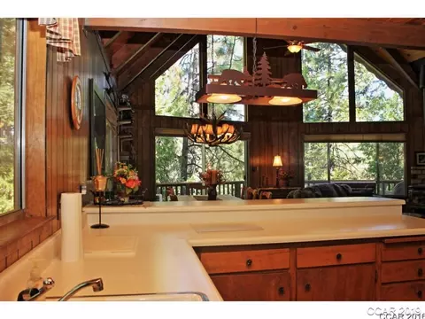 2503 Innsbruk Dr, Arnold, CA 95223 photo 7