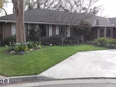 708 Chateau Pl, Madera, CA 93637 photo 1