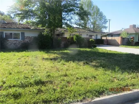 428 Willis Ave, Madera, CA 93637 photo 1