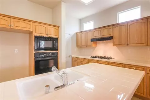3209 Powers Ave, Clovis, CA 93619 photo 10
