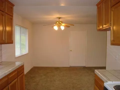 6991 Rodeo Dr, Sanger, CA 93657 photo 10