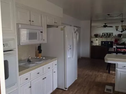 121 Gill Way, Chowchilla, CA 93610 photo 5