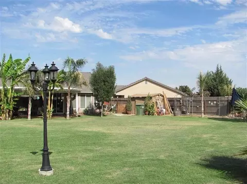 3809 Primrose St, Selma, CA 93662 photo 3