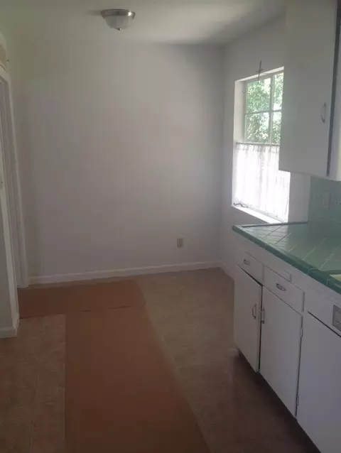 320 N O St, Madera, CA 93637 photo 4