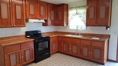 16643 Camden Dr, Madera, CA 93638 photo 8