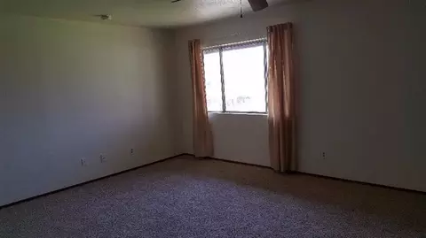 16643 Camden Dr, Madera, CA 93638 photo 7