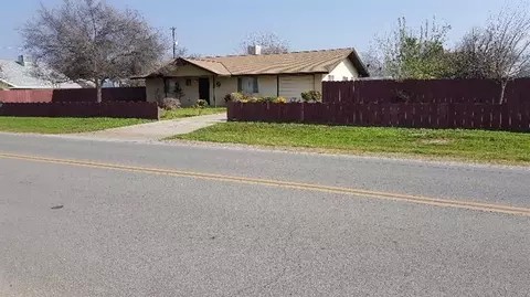 16643 Camden Dr, Madera, CA 93638 photo 3