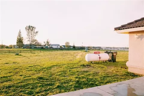 20770 Olympia Rd, Madera, CA 93638 photo 3