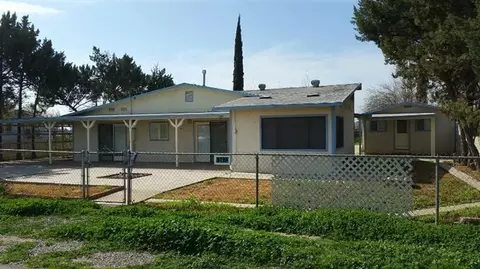 13470 Garland St, Madera, CA 93638 photo 2
