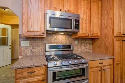 5918 N De Wolf Ave, Clovis, CA 93619 photo 10