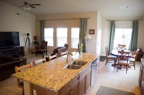 2886 Sierra Madre, Clovis, CA 93611 photo 3