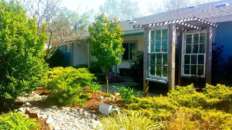 7479 Live Oak Dr, Sanger, CA 93657 photo 5