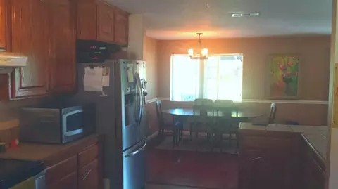 7479 Live Oak Dr, Sanger, CA 93657 photo 8