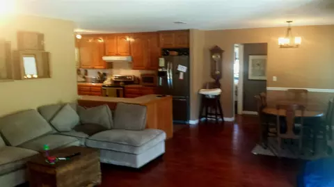 7479 Live Oak Dr, Sanger, CA 93657 photo 10