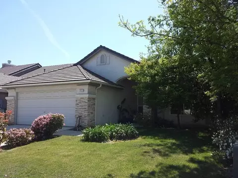 2935 Eclipse Ave, Fresno, CA 93720 photo 2