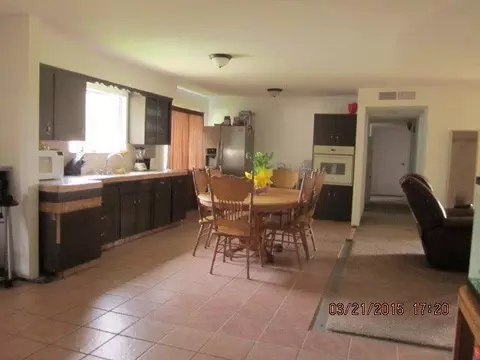 1121 Riverside Ave, Chowchilla, CA 93610 photo 4