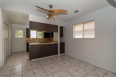 3441 Mitchell Ave, Selma, CA 93662 photo 3
