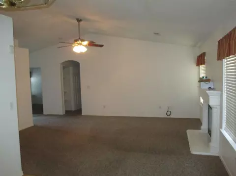3040 Winter Way, Madera, CA 93637 photo 7
