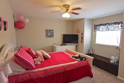 1811 Cromwell Ave, Clovis, CA 93611 photo 7