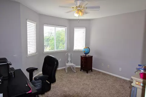 1811 Cromwell Ave, Clovis, CA 93611 photo 8
