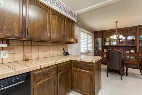 2870 E Millbrae Ave, Fresno, CA 93710 photo 7