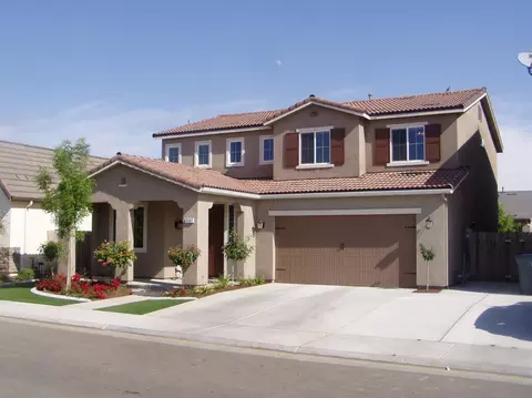 3147 Browning Ave, Clovis, CA 93619 photo 2