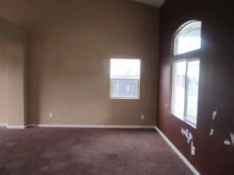 2814 Orange Tree Ct, Madera, CA 93637 photo 3