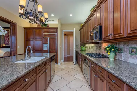 3535 Barclay, Clovis, CA 93619 photo 10