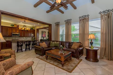 3535 Barclay, Clovis, CA 93619 photo 4