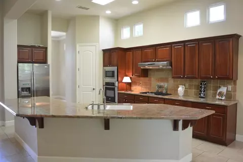 1457 Bedford Ave, Clovis, CA 93611 photo 3