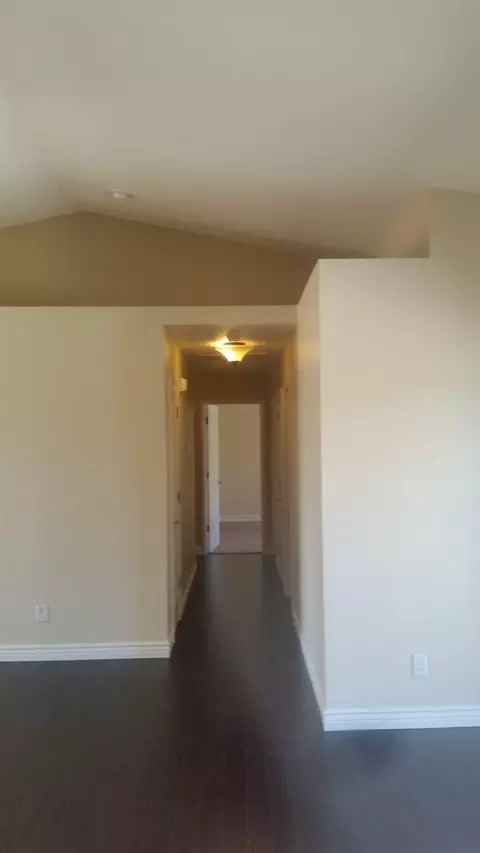 502 4th St, Sanger, CA 93657 photo 6