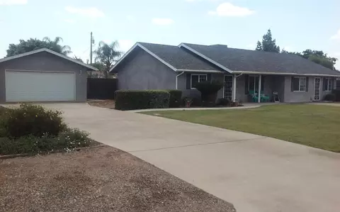 26274 Florence Way, Madera, CA 93638 photo 1